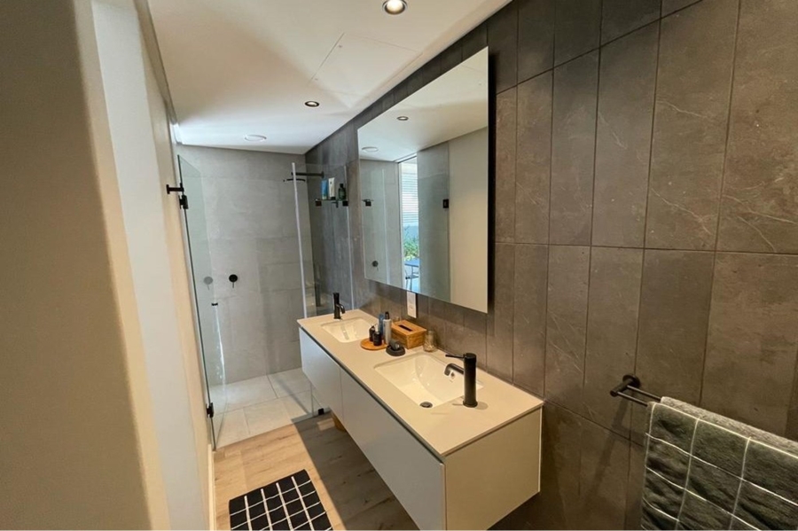 2 Bedroom Property for Sale in De Waterkant Western Cape